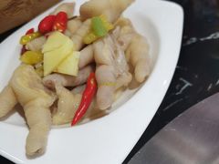 -六州府地锅鸡·农家菜·龙虾(未来科技城店)