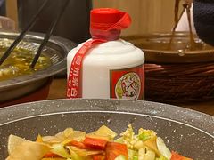 -有红鸡毛店·川菜(建设路店)