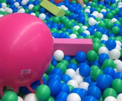 -孩子王童乐园(马群店)