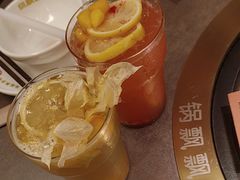 -锅飘飘·东北铁锅炖(雨花客厅店)