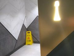 -梅龙镇广场