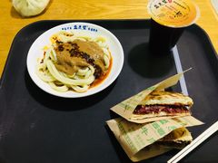 -清真盛志望麻酱酿皮·非遗老字号