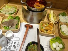 -独食火锅·半米屋台(直营总店)