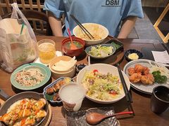 -一豚轩·烧鸟·豚骨拉面(五四路店)