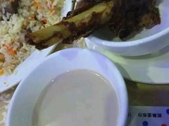 -维吾尔餐厅(宜山路店)