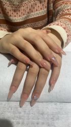 -艾珂·美甲美睫