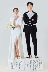 -卢浮宫婚纱摄影(银河国际店)