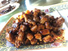 酱爆桃仁鸡丁-京菜·砂锅居·烤鸭(西四店)