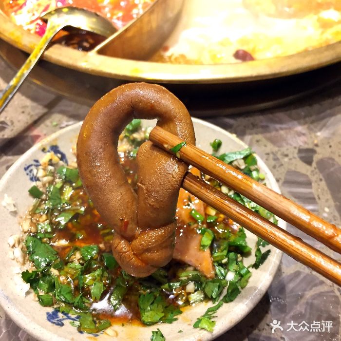 小龙坎老火锅(泰然店)肥肠节子图片 - 第1张