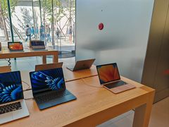 -Apple零售店(华贸购物中心店)