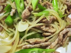 -洪霞餐馆