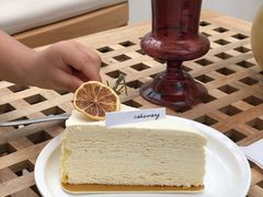 白桃乌龙千层-CAKE WANG千层制造所(省府店)