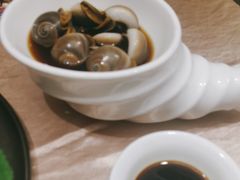 -隆江大酒店(雯婕商务楼店)