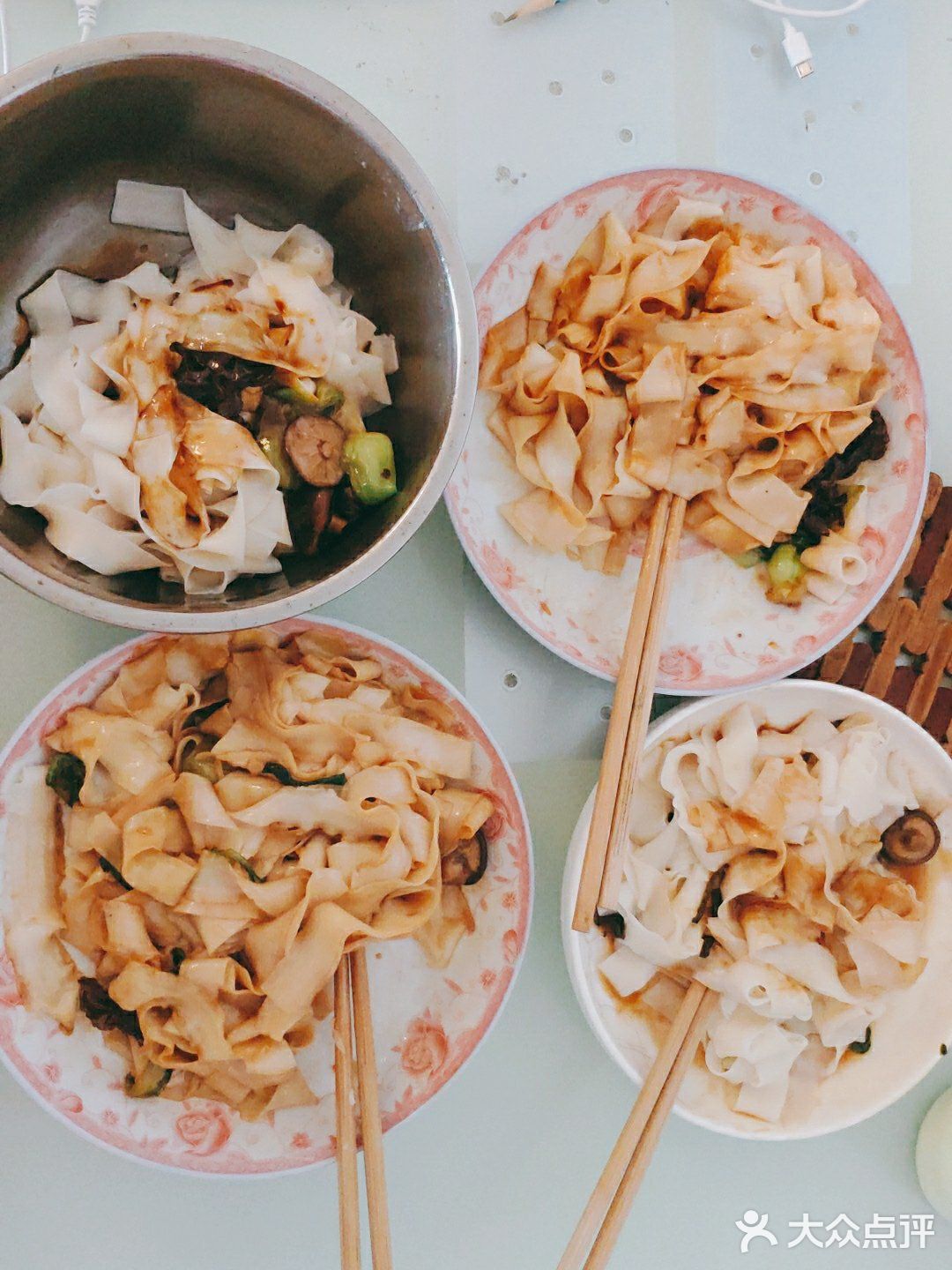 优秀的爸爸，优秀的葱油拌面！