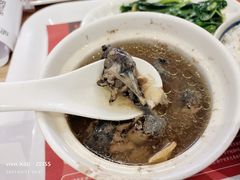 花旗参炖乌鸡-钟姐炖品(万象城店)