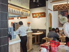 -馋三尺蟹粉小笼(人民广场店)