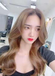 -IU潮牌·SALON