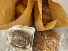 黄金流奶羊角包-麦田工坊(月湖店)