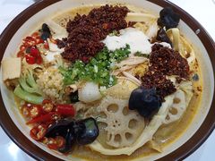 -张亮麻辣烫(政民路店)