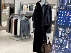 -URBAN REVIVO(七宝领展广场店)