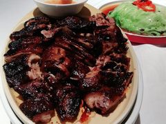 -八府香鸭·啫啫煲(华山路店)