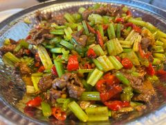 -亚伟瓦罐面美食城(淇县总店)