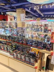 -Hamleys 玩具王国(杭州店)