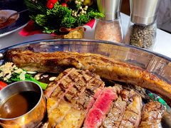 特色澳洲和牛战斧牛排-Kathleen's Waitan 凯圣琳江景西餐厅(外滩店)