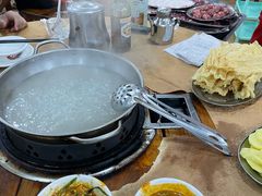-五洞培记山庄·鲜牛肉火锅