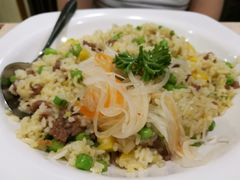 -佰搭果·广式茶餐厅(西华路店)