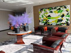 -上海虹桥西郊假日酒店