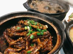红烧鸭脚香干煲-阿龙酒煲(海宁新苑路店)