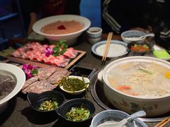 -旺晖本帮骨头煲·深夜火锅(梅园路店)