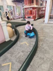 -奈尔宝家庭中心·亲子餐厅(华采天地店)