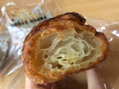 焦糖牛角包-PAPER STONE BAKERY(天环店)