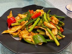 酱爆牛心顶-天宝食坊·啫啫煲大排档(西华路店)