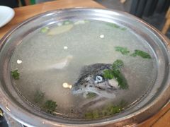 金鳟鱼汤-可心烤鱼