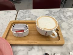 特色香浓拿铁-哈根达斯(美罗城店)