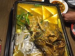 -炭火功夫烤鱼·小龙虾音乐餐吧(新风街店)