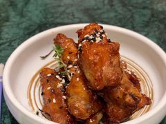 -秘密旅行Bonjour(黑金冠 江南西店)
