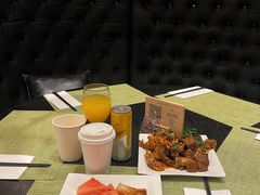 -上海虹桥西郊假日酒店