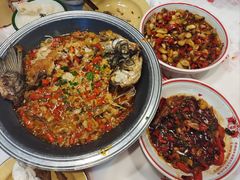 -堂瓦里·33年传统赣菜(第一街区店)