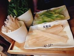 -大龙辣火锅·龙虾·烧烤(湖滨新天地店)