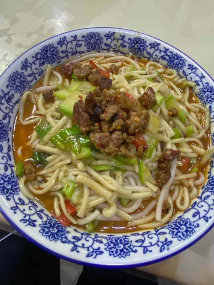 臊子很足面很劲道调味也合适她们家提姑媾谡谈咔逋青海炮仗炮仗面