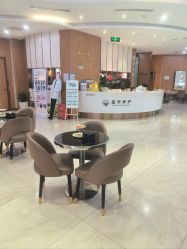 -新生植发·植养护一体