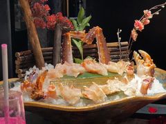 -蟹犇前•帝王蟹雪蟹(陆家嘴店)