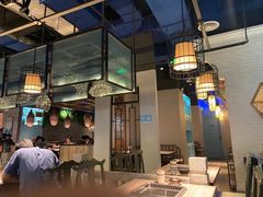 大堂-野妹经典火锅(江夏中百店)