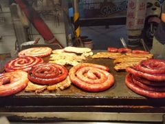 -原住民美食石板烤肉山猪肉