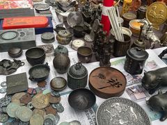 -云洲古玩城(大木桥路店)