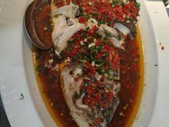 湘中大湖剁椒鱼头-湘中缘·湖南菜(娄底驻京办店)
